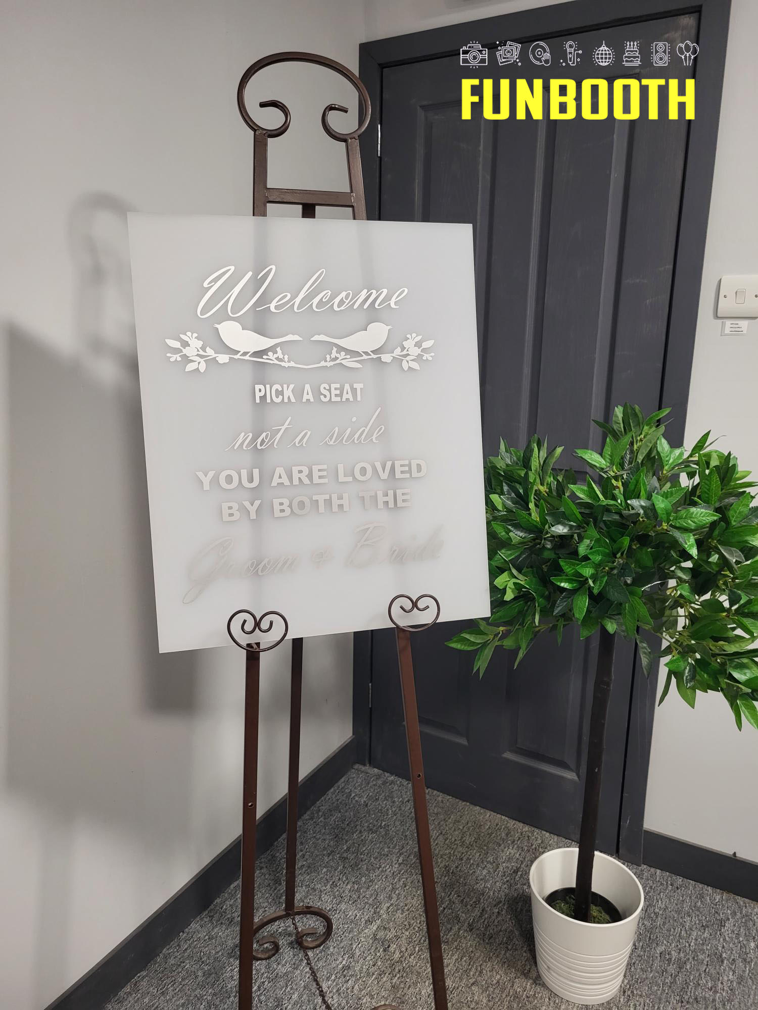 Easel and Signage Hire